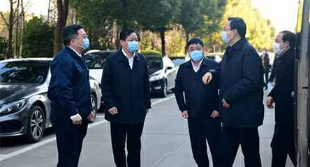 省委常委、苏州市委书记蓝绍敏来到DAFA.COM调研